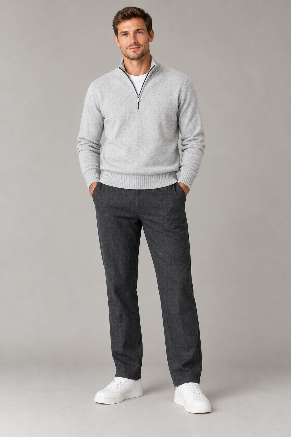 Sweter męski quarter zip z prążkowanymi brzegami — Jasnoszary — widok z przodu